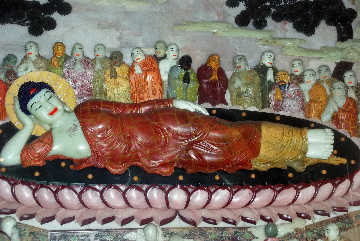 Gal Vihara: Polonnaruwa's Masterpieces in Stone