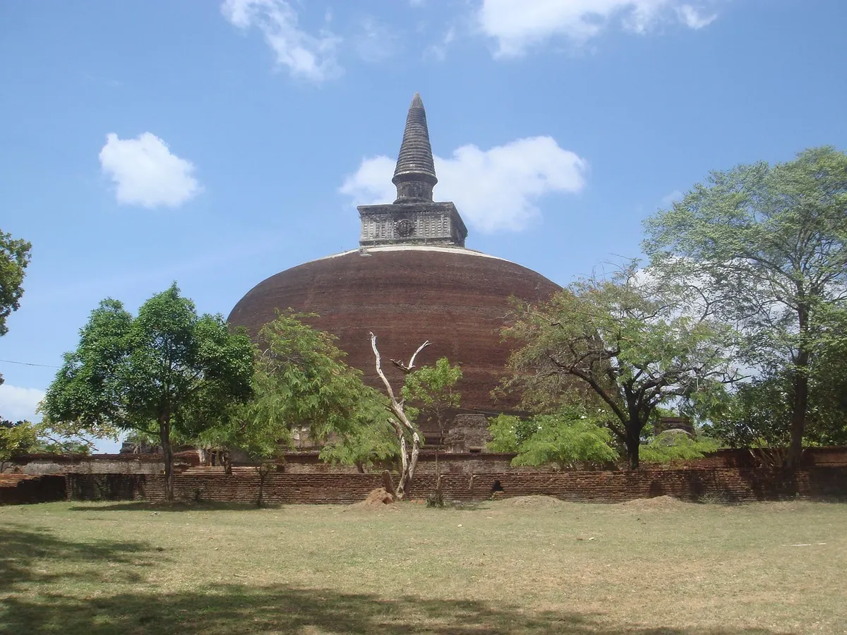 Kirinda: A Temple on the Rocks by the Southern Sea