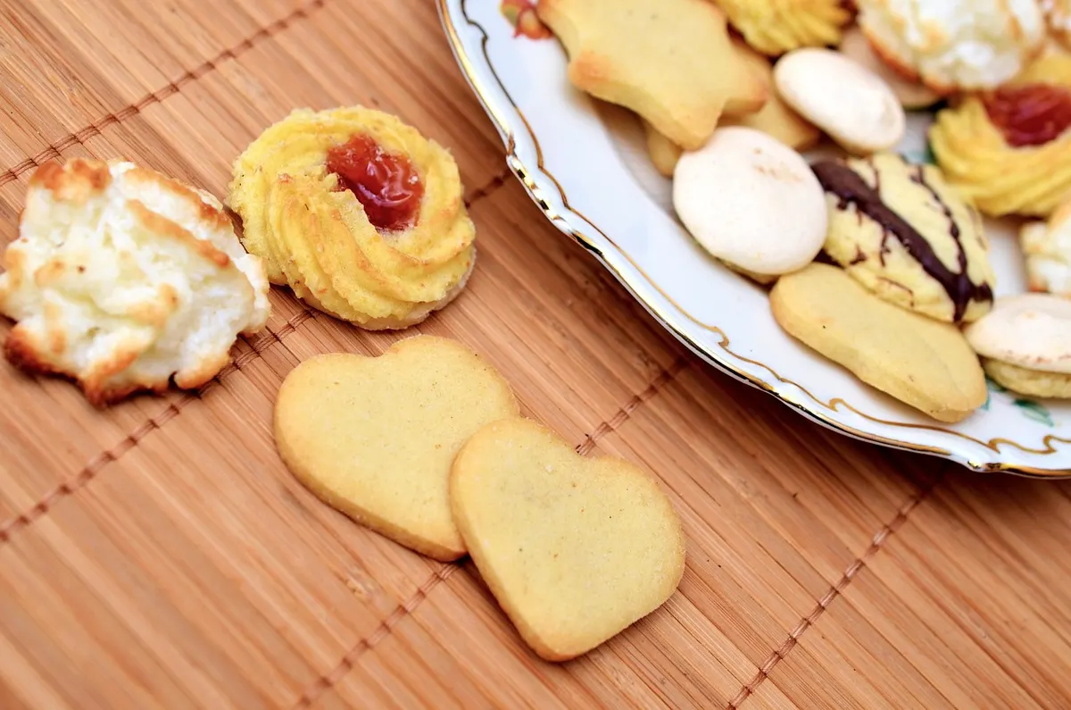 Sri Lankan Sweets: Curd, Treacle, Watalappan and More